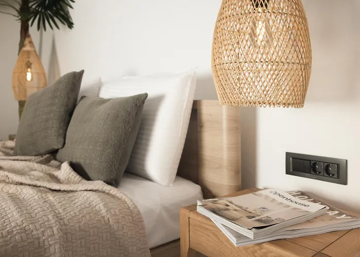5, Unique Location - Sea View Apartamento